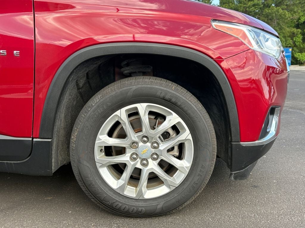 2020 Chevrolet Traverse LT Leather