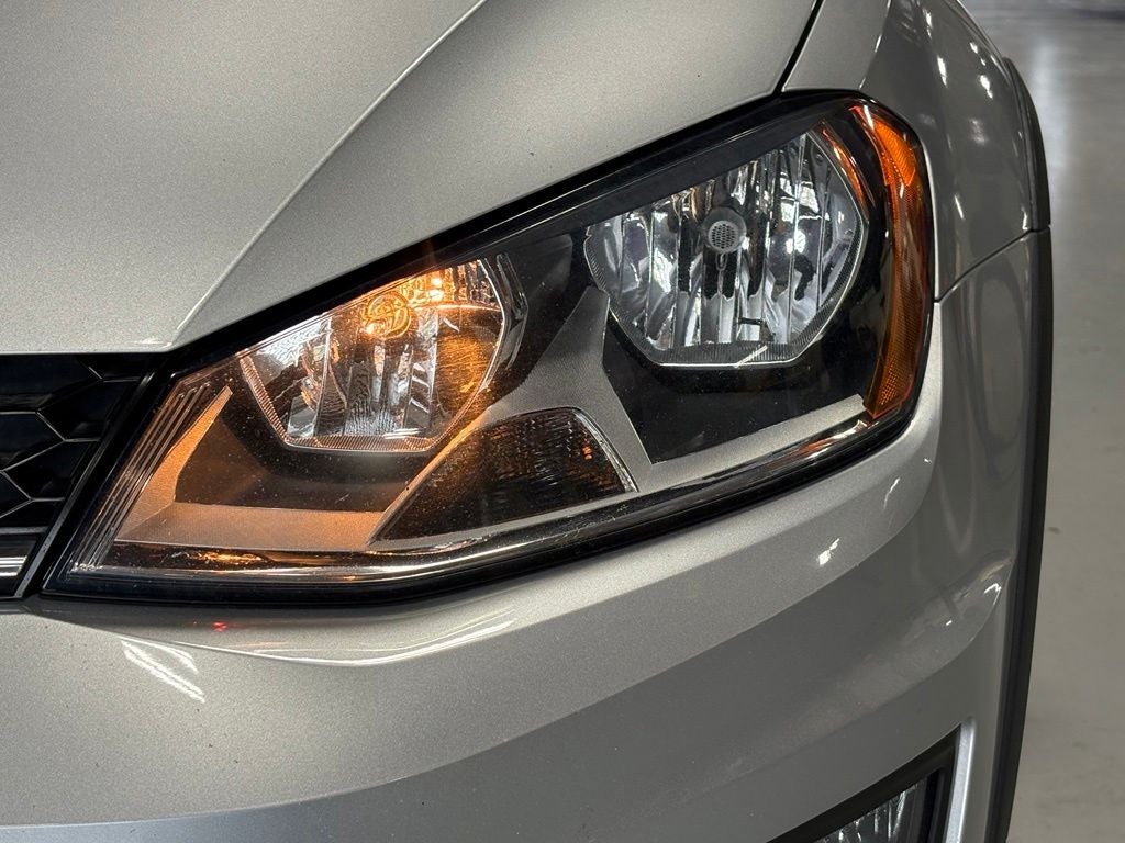 2017 Volkswagen Golf Alltrack TSI SE 4Motion