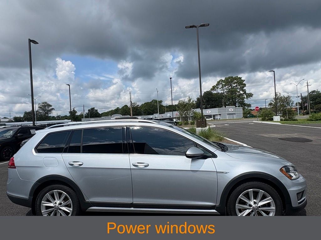 2017 Volkswagen Golf Alltrack TSI SE 4Motion