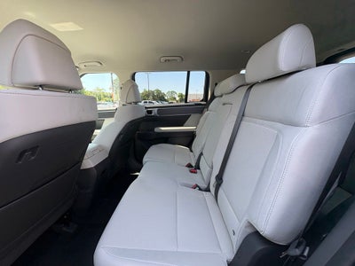 2027 Hyundai Santa Fe SE