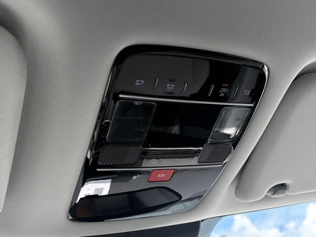 2027 Hyundai Santa Fe SE