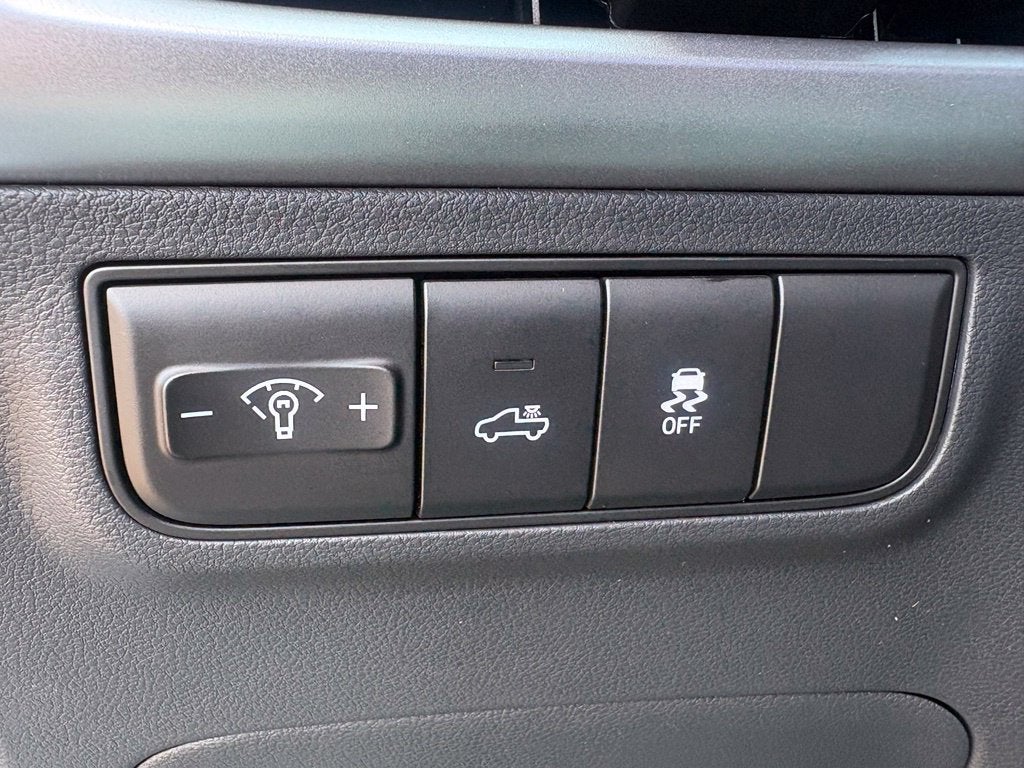 2027 Hyundai Santa Cruz SE