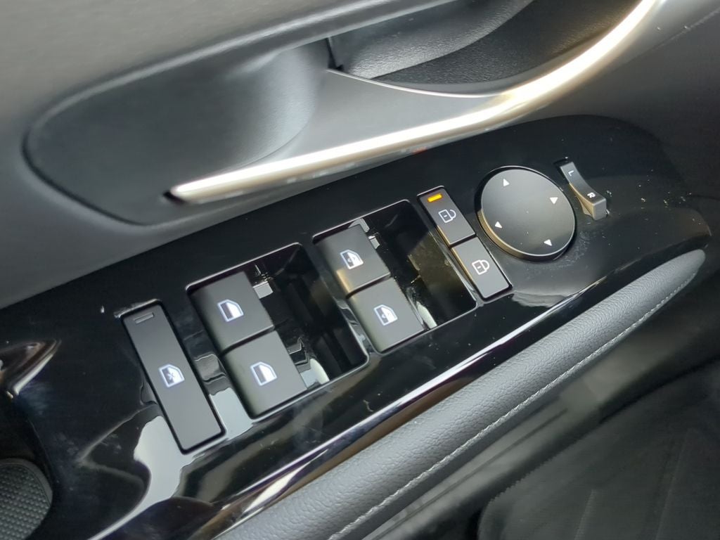 2025 Hyundai Santa Cruz SEL Activity