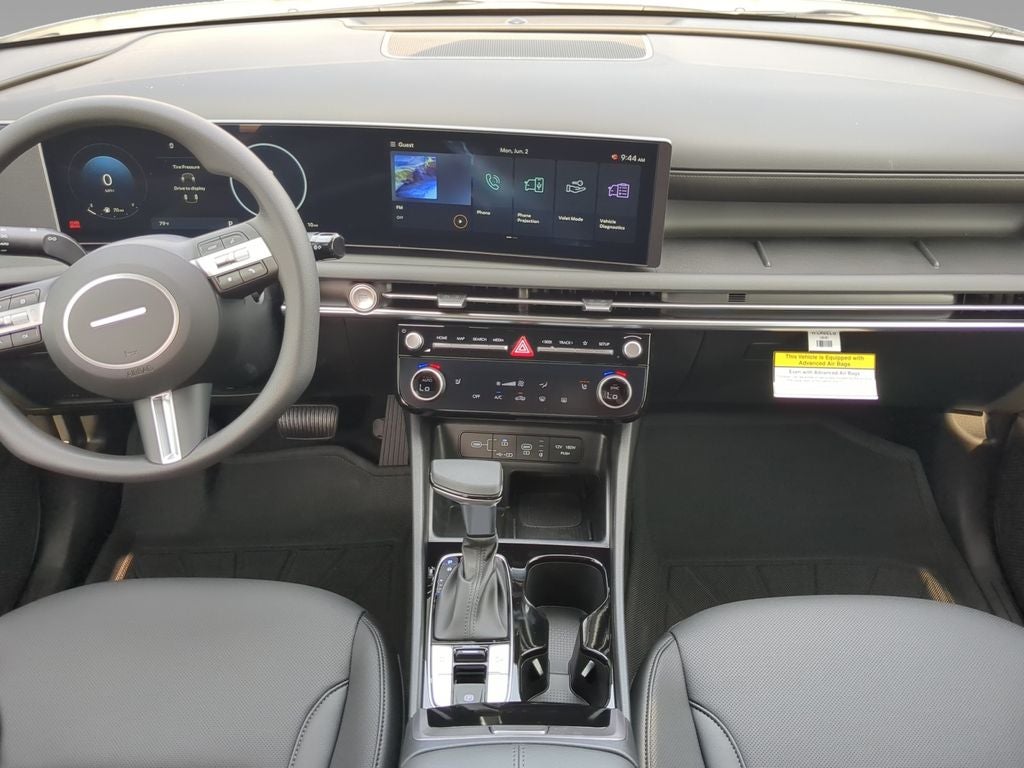 2025 Hyundai Santa Cruz SEL Activity