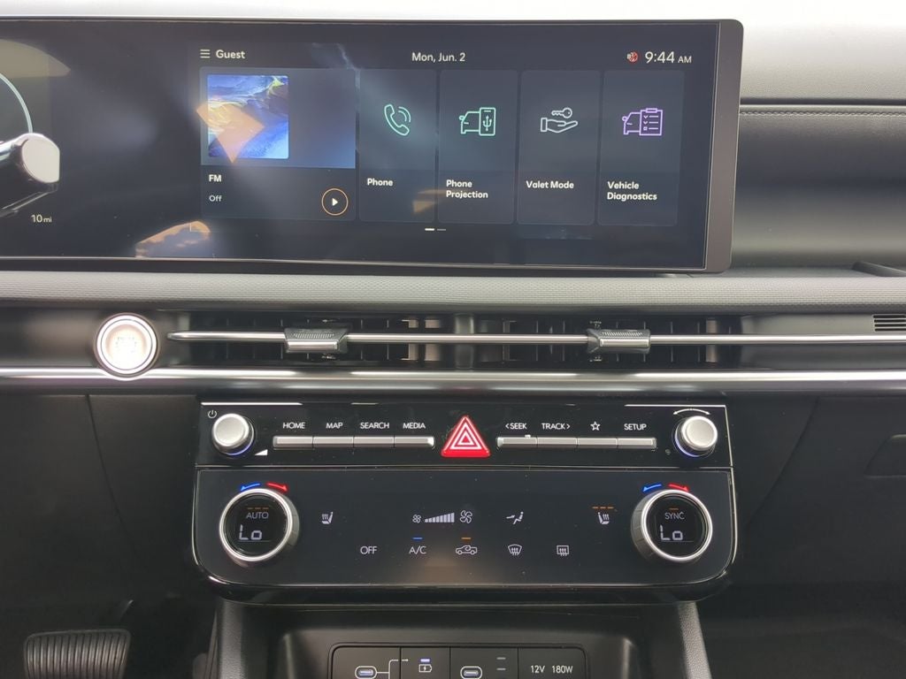 2025 Hyundai Santa Cruz SEL Activity