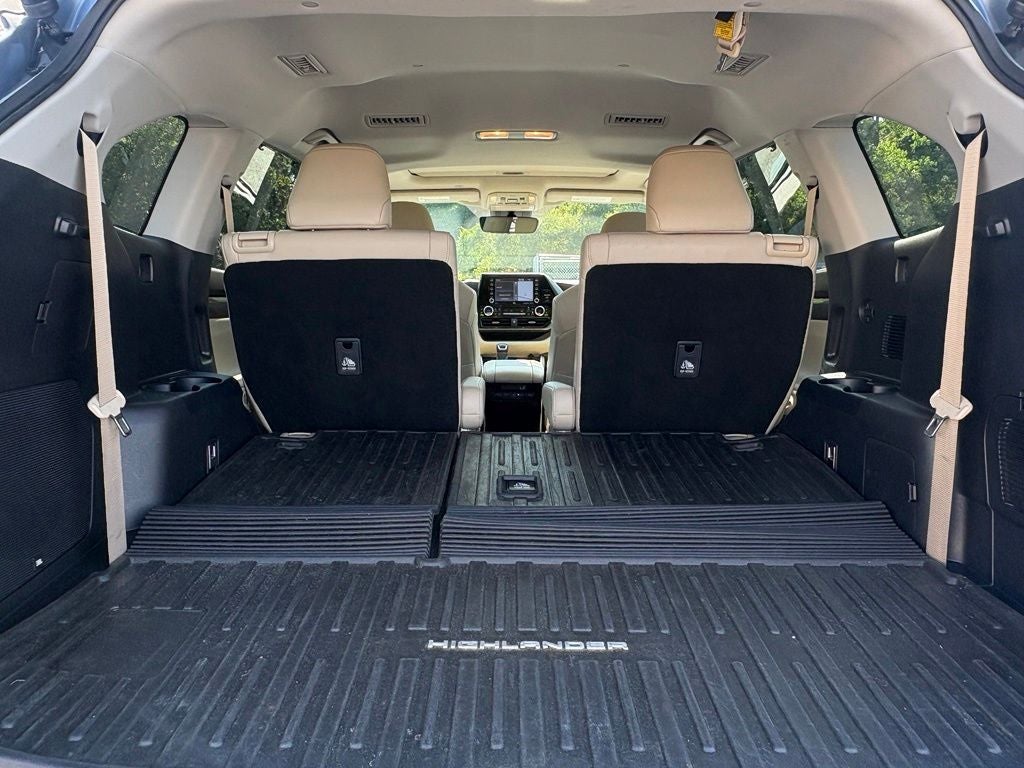 2022 Toyota Highlander Hybrid Limited