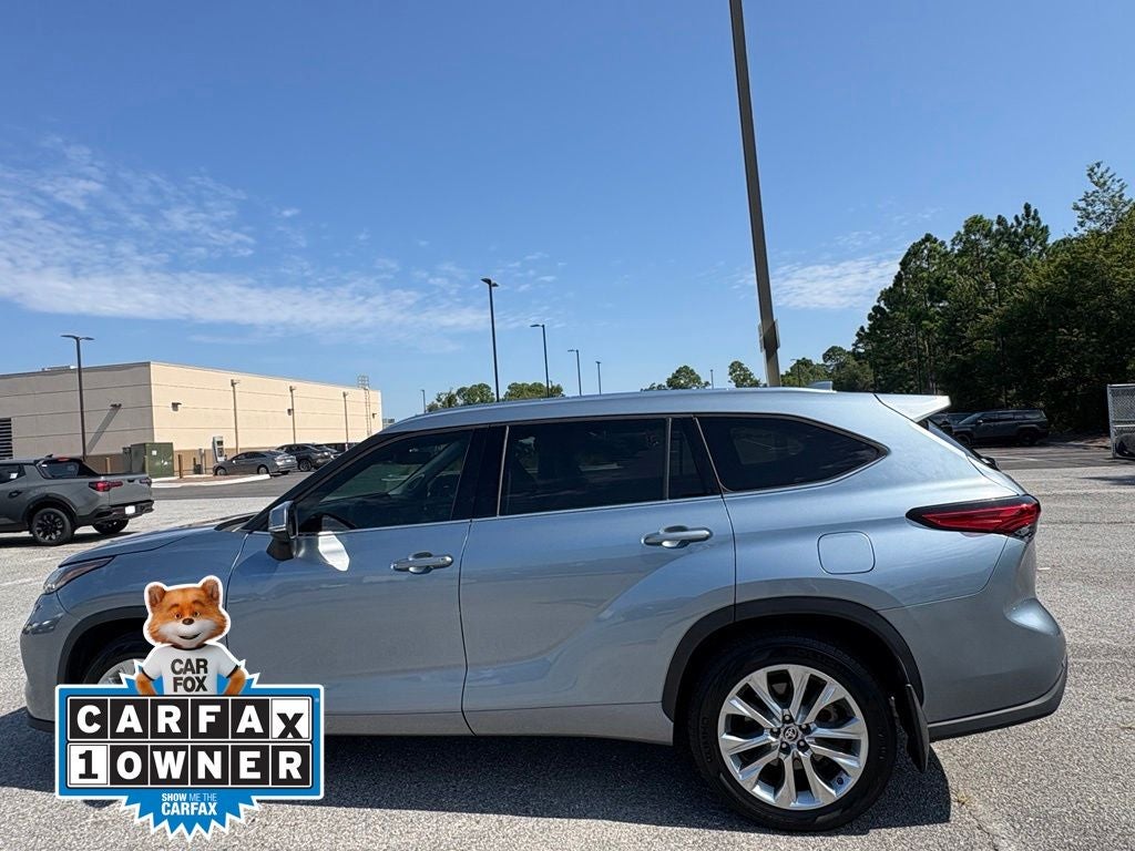 2022 Toyota Highlander Hybrid Limited