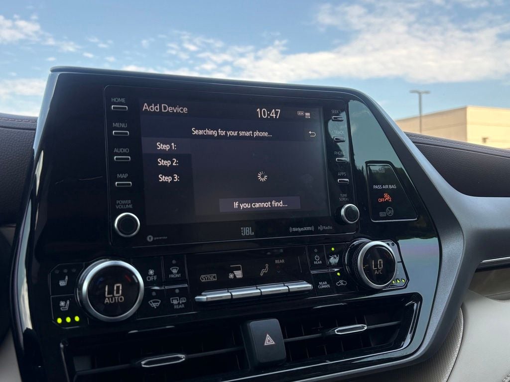 2022 Toyota Highlander Hybrid Limited
