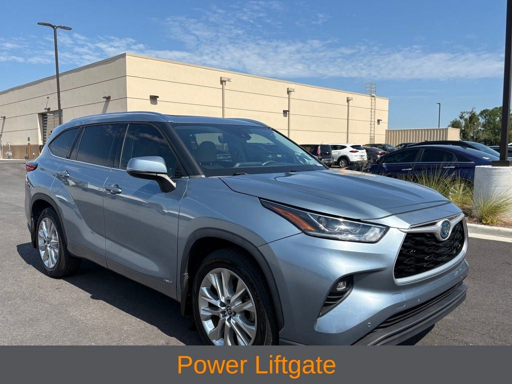 2022 Toyota Highlander Hybrid Limited