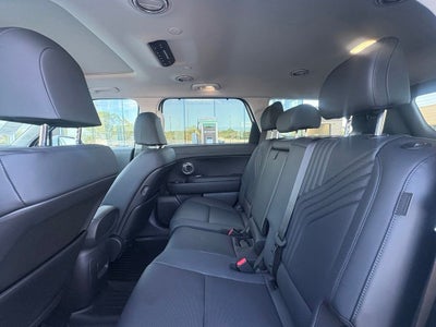 2026 Hyundai Palisade Hybrid Blue SEL Premium 8 Passenger