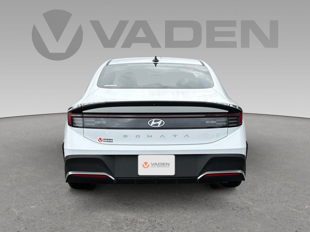 2025 Hyundai Sonata SE