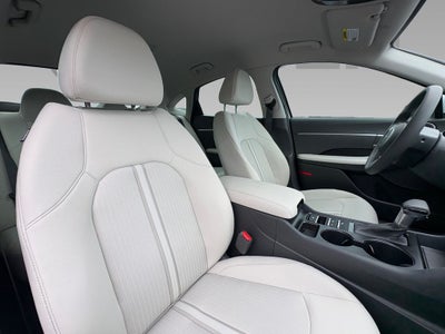 2025 Hyundai Sonata SE