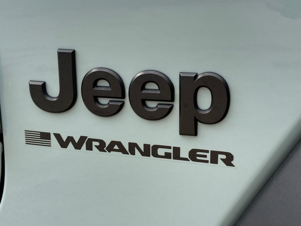 2024 Jeep Wrangler 4-Door Willys 4x4