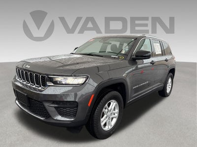 2025 Jeep Grand Cherokee Laredo 4x2