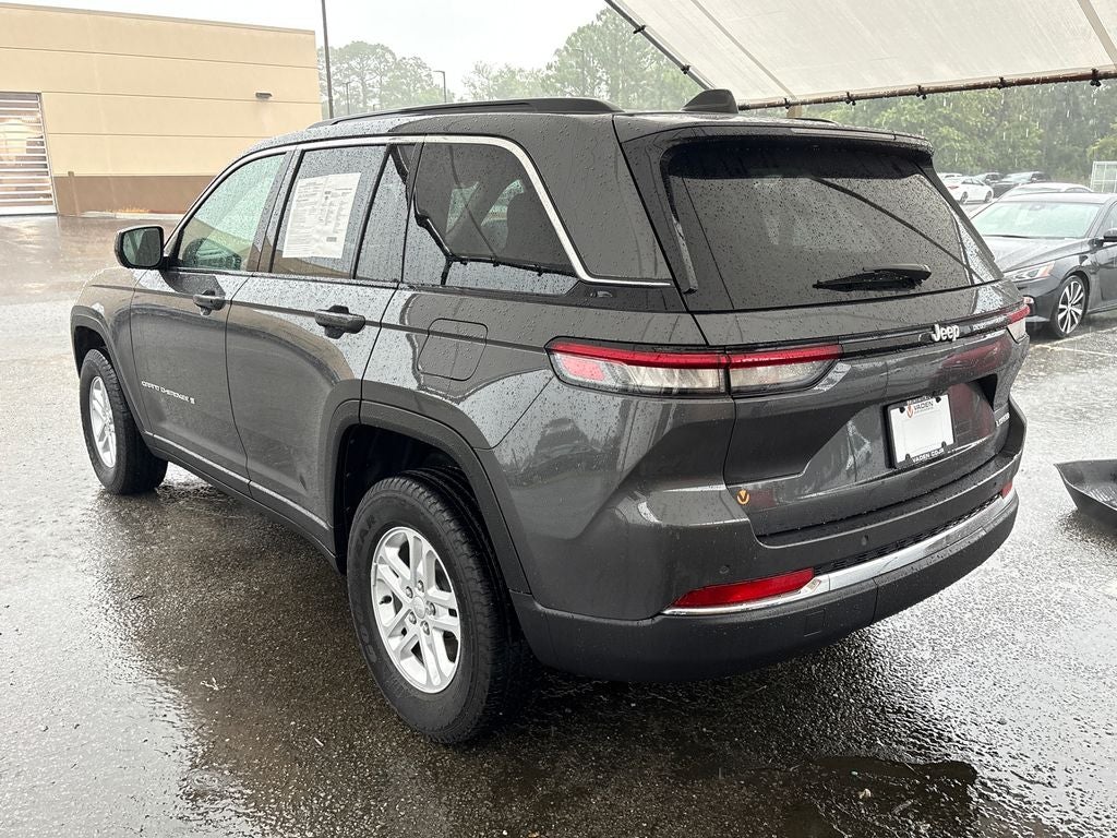 2025 Jeep Grand Cherokee Laredo 4x2