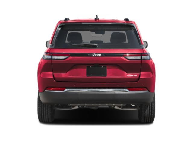 2025 Jeep Grand Cherokee Laredo 4x2