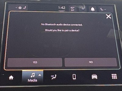 2026 Jeep Grand Cherokee GRAND CHEROKEE LAREDO X 4X2