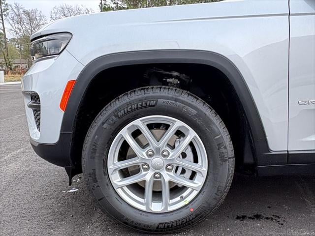 2026 Jeep Grand Cherokee GRAND CHEROKEE LAREDO X 4X2