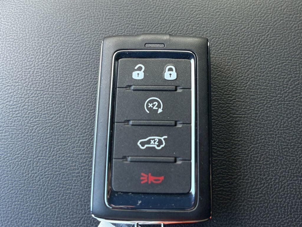 2026 Jeep Grand Cherokee GRAND CHEROKEE LAREDO ALTITUDE 4X2