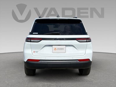 2026 Jeep Grand Cherokee GRAND CHEROKEE LAREDO ALTITUDE 4X2
