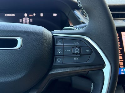 2026 Jeep Grand Cherokee GRAND CHEROKEE LAREDO ALTITUDE 4X2