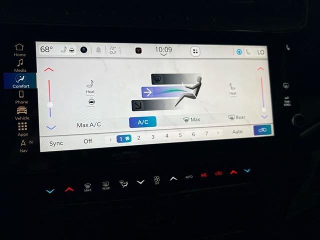 2026 Jeep Grand Cherokee GRAND CHEROKEE LAREDO ALTITUDE 4X2