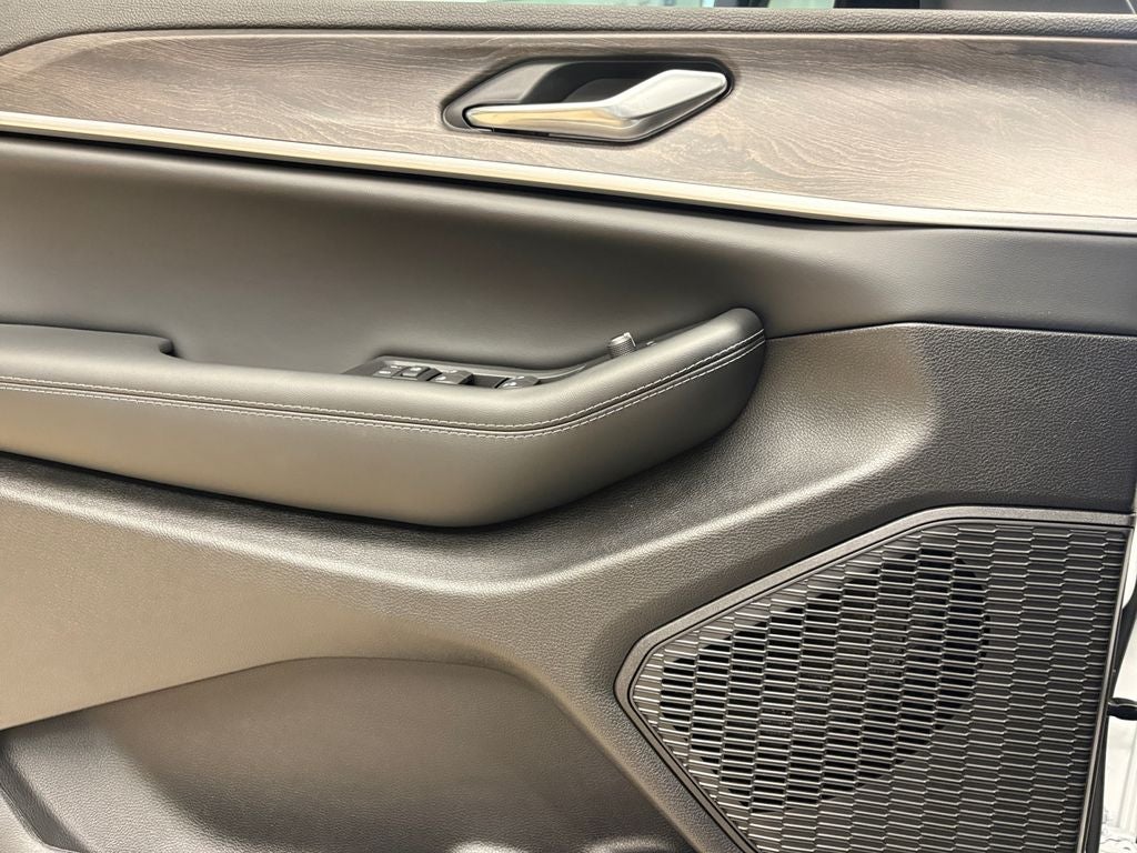 2026 Jeep Grand Cherokee GRAND CHEROKEE ALTITUDE 4X2