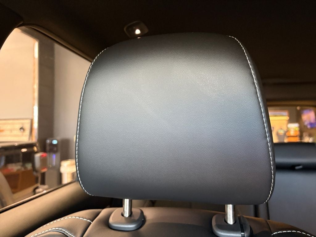 2026 Jeep Grand Cherokee GRAND CHEROKEE ALTITUDE 4X2