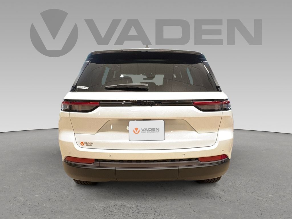 2026 Jeep Grand Cherokee GRAND CHEROKEE ALTITUDE 4X2