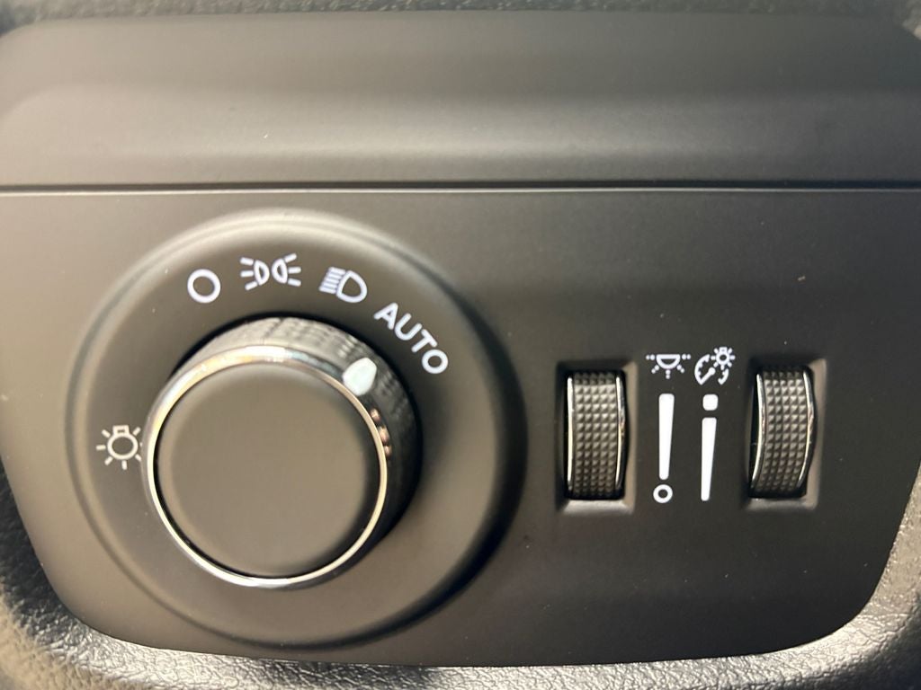 2026 Jeep Grand Cherokee GRAND CHEROKEE ALTITUDE 4X2