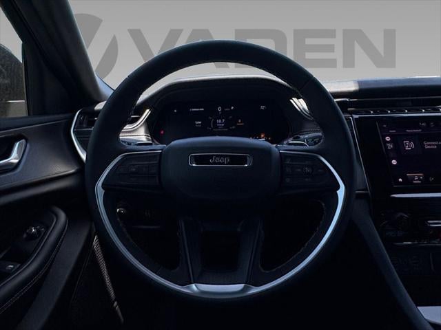 2026 Jeep Grand Cherokee GRAND CHEROKEE LAREDO 4X4