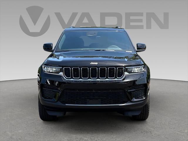 2026 Jeep Grand Cherokee GRAND CHEROKEE LAREDO 4X4