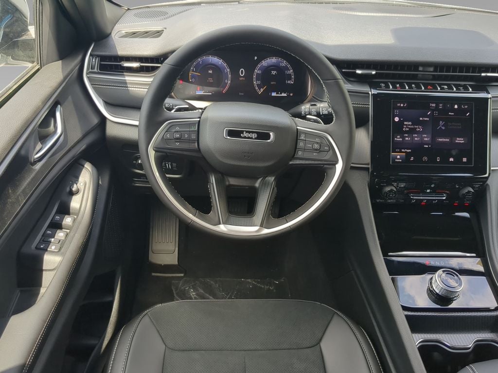 2025 Jeep Grand Cherokee GRAND CHEROKEE ALTITUDE 4X4