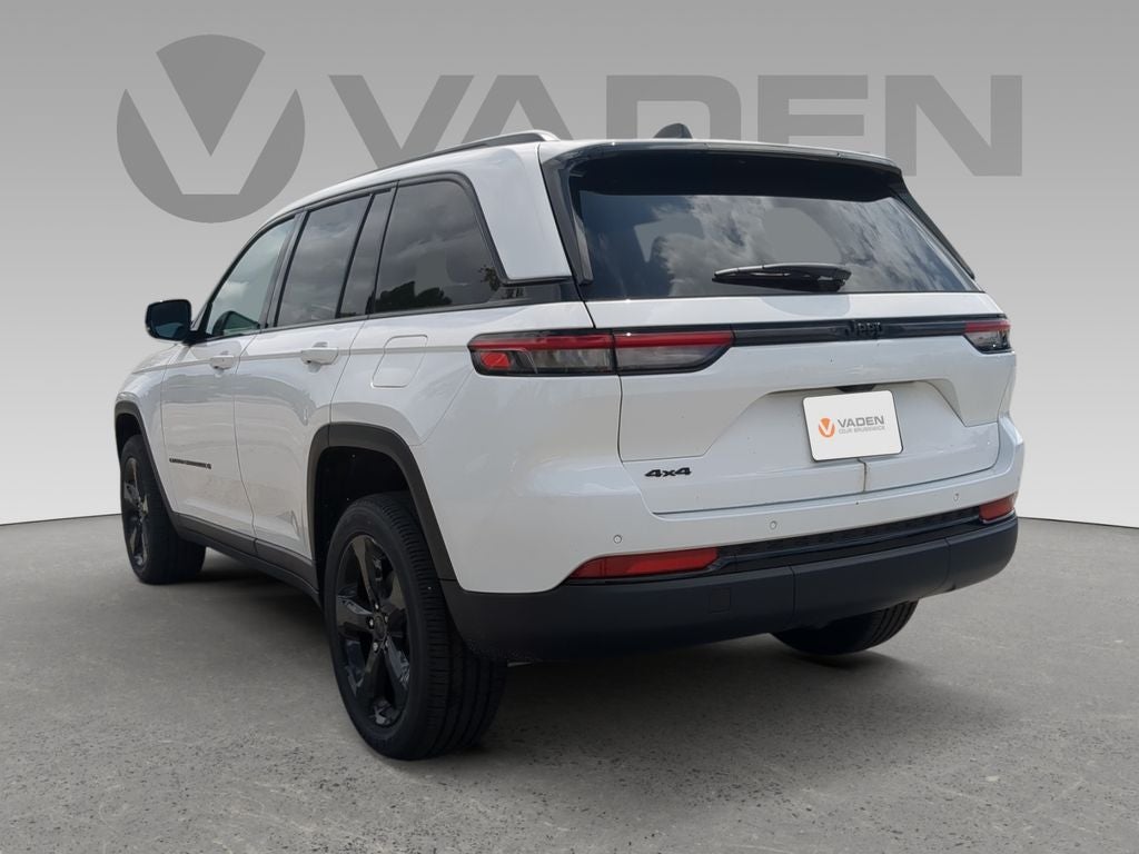 2025 Jeep Grand Cherokee GRAND CHEROKEE ALTITUDE 4X4