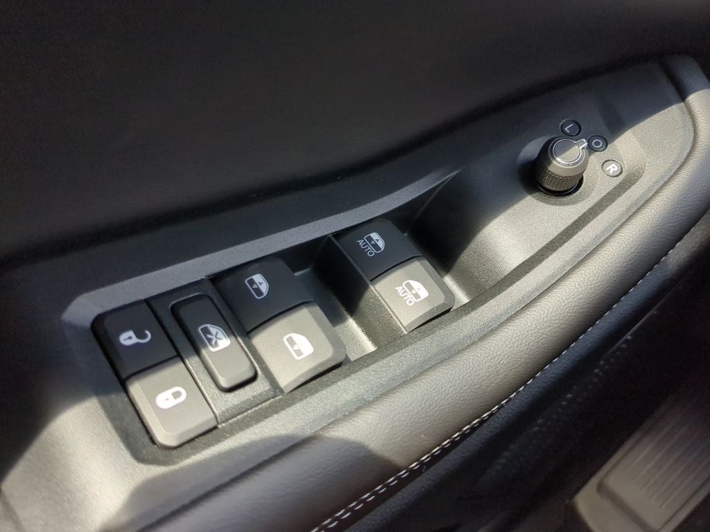 2025 Jeep Grand Cherokee GRAND CHEROKEE ALTITUDE 4X4