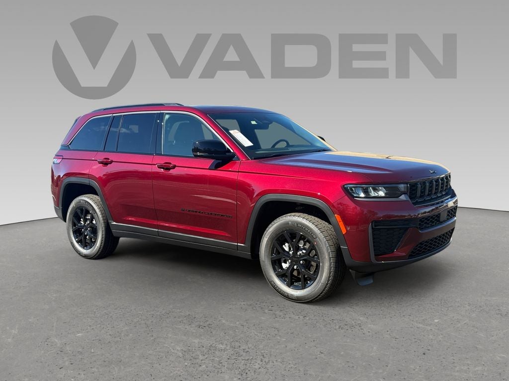 2026 Jeep Grand Cherokee GRAND CHEROKEE LAREDO ALTITUDE 4X4