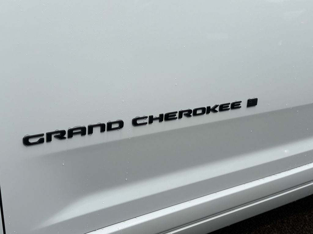 2026 Jeep Grand Cherokee GRAND CHEROKEE SUMMIT 4X4