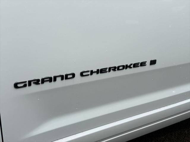 2026 Jeep Grand Cherokee GRAND CHEROKEE SUMMIT 4X4