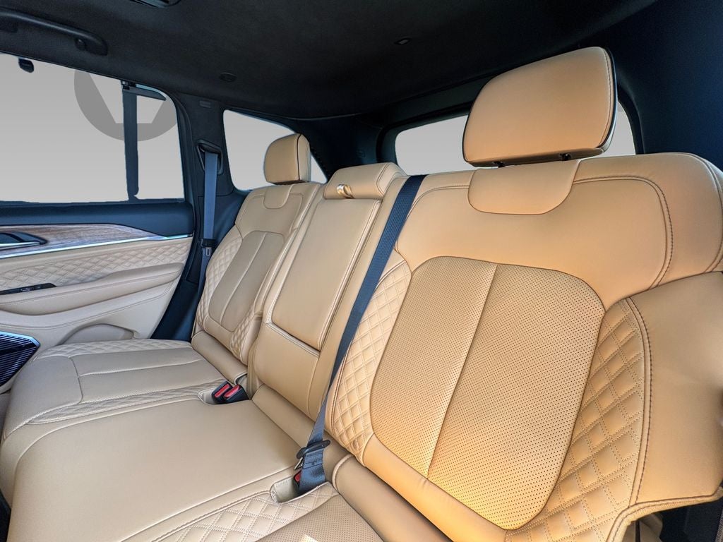 2026 Jeep Grand Cherokee GRAND CHEROKEE SUMMIT 4X4