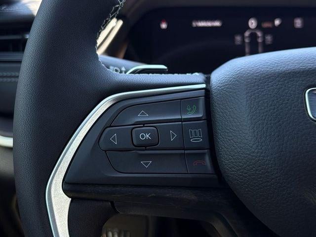 2026 Jeep Grand Cherokee GRAND CHEROKEE L LAREDO ALTITUDE 4X2