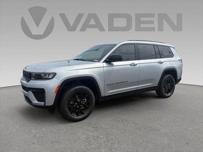 2026 Jeep Grand Cherokee GRAND CHEROKEE L LAREDO ALTITUDE 4X2