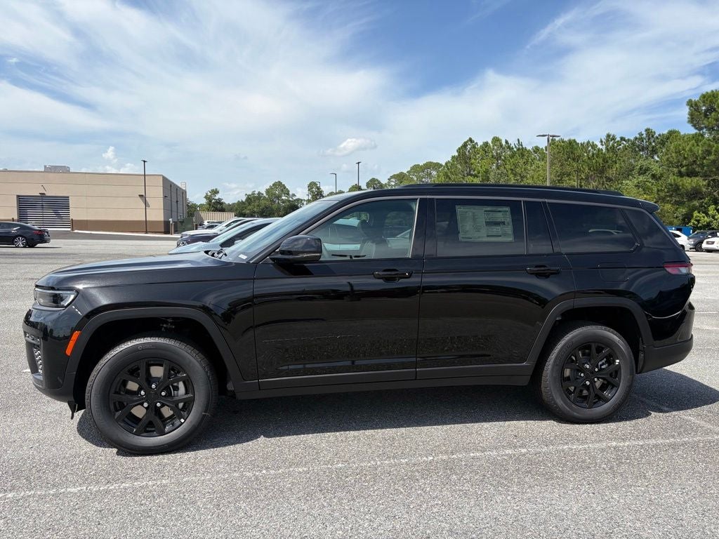 2026 Jeep Grand Cherokee GRAND CHEROKEE L LAREDO ALTITUDE 4X2