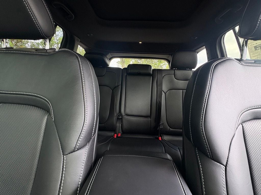 2026 Jeep Grand Cherokee GRAND CHEROKEE L LAREDO ALTITUDE 4X2
