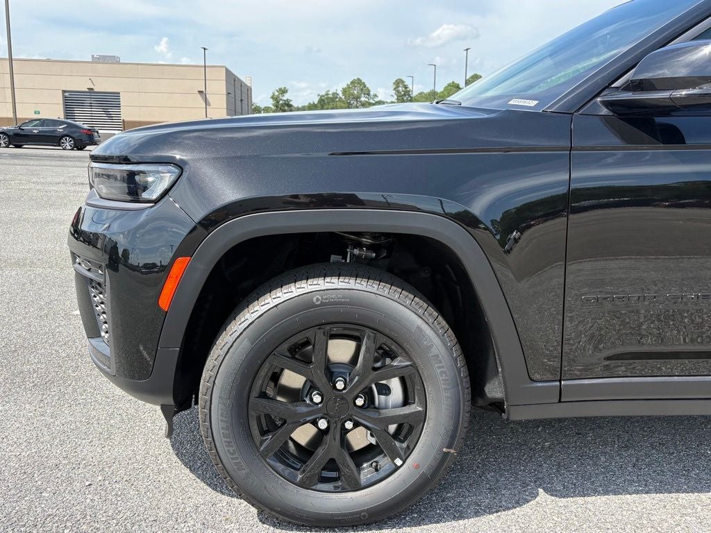 2026 Jeep Grand Cherokee GRAND CHEROKEE L LAREDO ALTITUDE 4X2