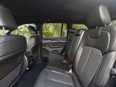 2026 Jeep Grand Cherokee GRAND CHEROKEE L LAREDO ALTITUDE 4X2