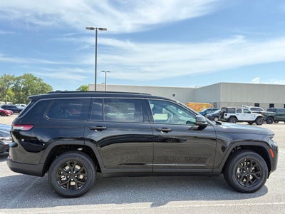 2026 Jeep Grand Cherokee GRAND CHEROKEE L LAREDO ALTITUDE 4X2