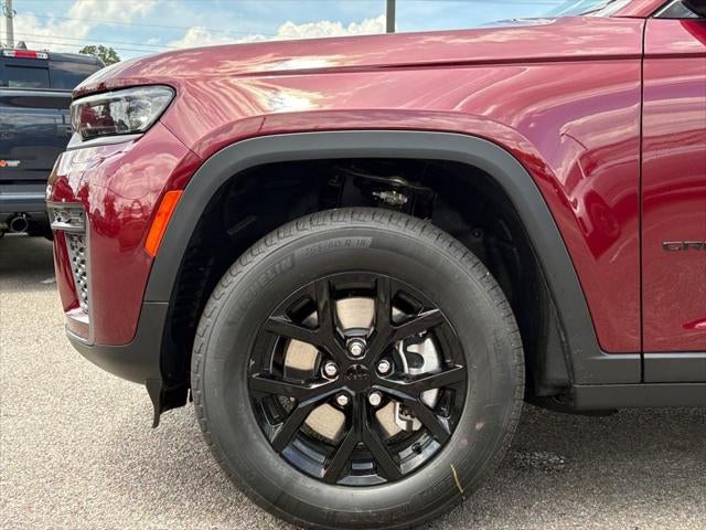 2026 Jeep Grand Cherokee GRAND CHEROKEE L LAREDO ALTITUDE 4X2