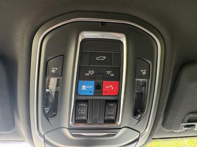 2026 Jeep Grand Cherokee GRAND CHEROKEE L LAREDO ALTITUDE 4X2