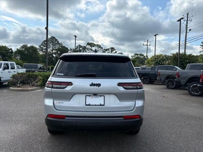 2026 Jeep Grand Cherokee GRAND CHEROKEE L LAREDO ALTITUDE 4X2