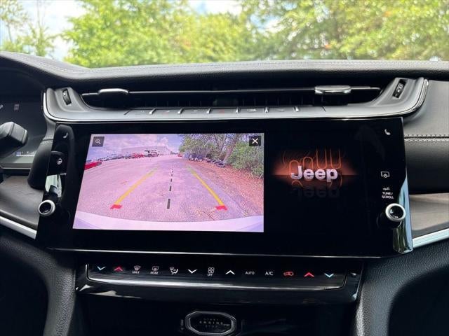 2026 Jeep Grand Cherokee GRAND CHEROKEE L LAREDO ALTITUDE 4X2